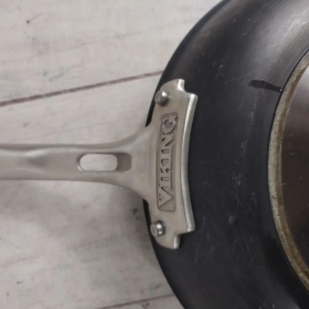 Viking 10-Inch Frying Nonstick Pan Hard Anodized Nonstick - Black Skillet - USED